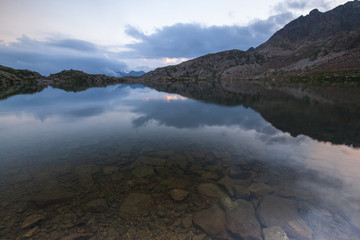 Lacs de Terre Rouge dans le Mercantour