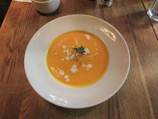 vegan carrot soup