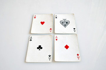  carte da poker, giocare con le carte
