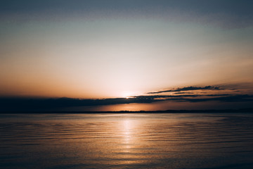 Naklejka premium stunning summer sunset