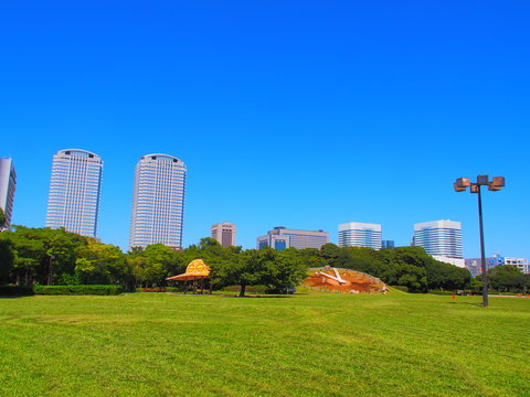 Kaihin Makuhari Park with the blue sky　