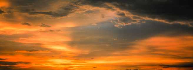 Fototapeta premium Panorama view, Soft and blurred, The beauty of the sky at sunset.