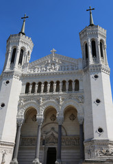 Fototapeta premium Basilica of Notre Dame de Fourviere in Lyon Paris