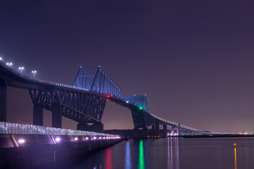 Fototapeta na wymiar Night bridge, Tokyo
