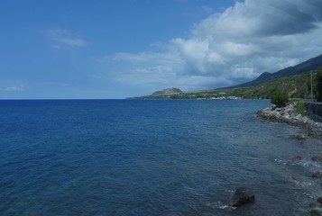 Fototapeta na wymiar Scenic coastal views of St. Kitts in the Caribbean Islands 