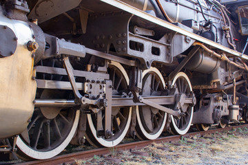 wheels of steam locomotive