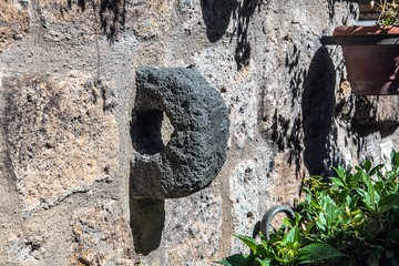anello di pietra