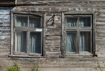 Obraz na płótnie Canvas Old wooden windows.