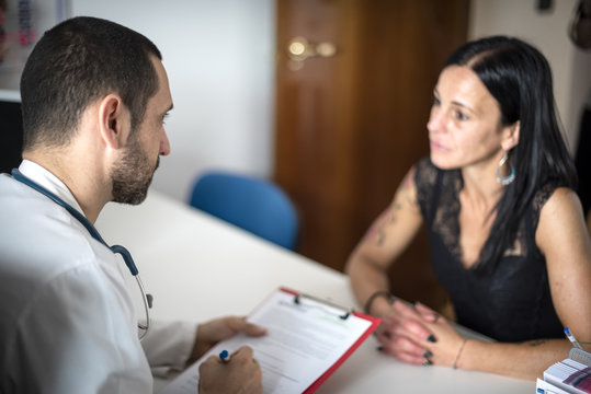 Consulto con medico