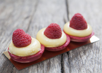 petits gâteau au macarons