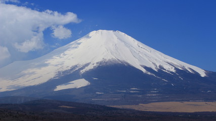 富士山と青空　山梨県　日本