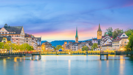 Fototapeta na wymiar Beautiful view of historic city center of Zurich at sunset