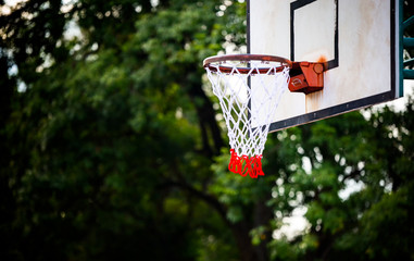 basketball hoop and net © FotoArtist