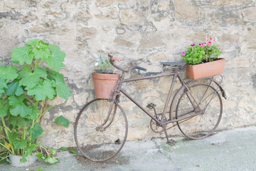 Fototapeta na wymiar Vélo décoratif