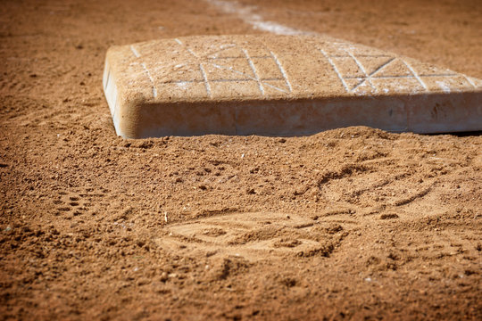 base on baseball field dirt