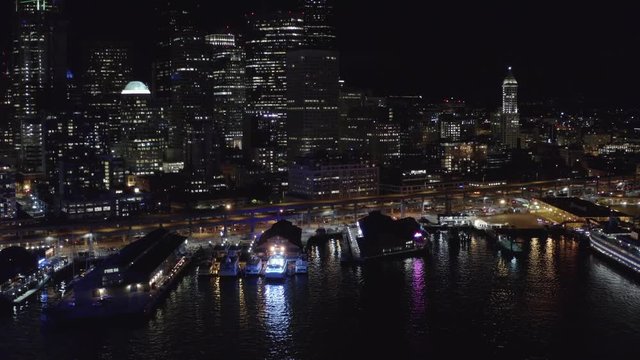 City of Seattle at night 4k 24p