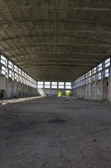 Stara hala przemysłowa / Old industrial hall