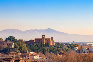 Obraz premium Cityscape of the Rome italy in the sunny day. View from the Gianicolo Janiculum hill.