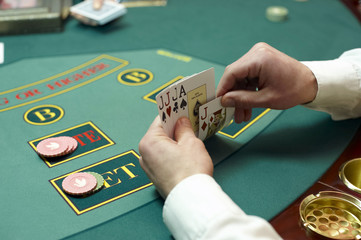 poker in casino