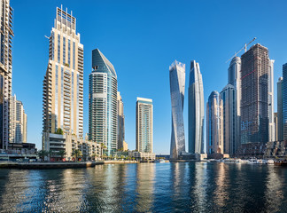 Fototapeta na wymiar Dubai marina skyline in United Arab Emirates