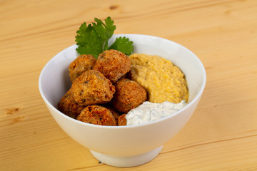 Falafel with humus