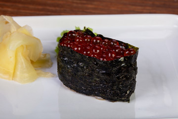 Japanese sushi gunkan red caviar
