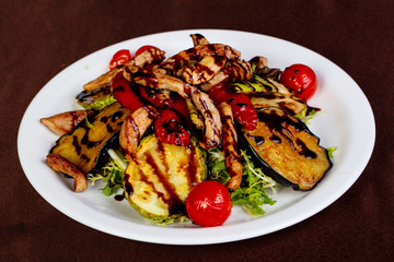 Grilled vegetables with chicken