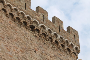 Naklejka premium wall of Cenevez fortress