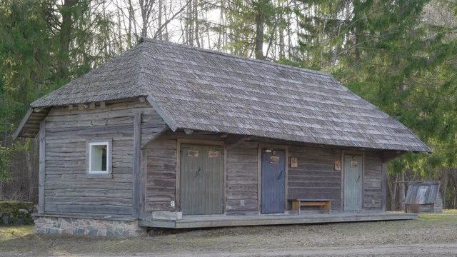 3266_The_wooden_wall_of_the_house_with_the_wood_shingles_roof_in_Haanja_Estonia.mov