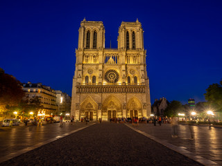 Fototapeta na wymiar Notre Dame de Paris, France at dusk