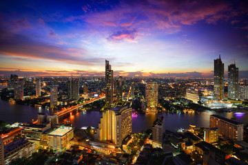 Fototapeta na wymiar Aerial view of bangkok city skyline and skyscraper, Bangkok Thailand