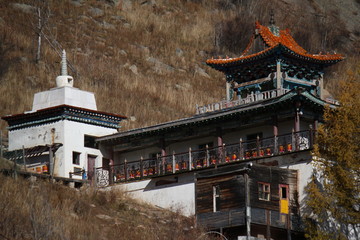 Obraz premium Meditation hall and pagoda of tibetian buddhist monastery and meditation center at Terelji National Park, Mongolia, Asia