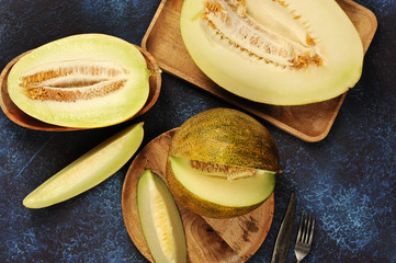 different varieties of melon