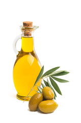 large olives isolated