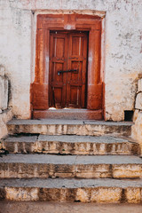 Fototapeta na wymiar old doors in the temple