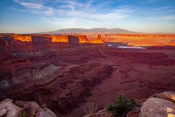 Fototapeta na wymiar Awe-inspiring vista from Dead Horse State Park, Moab Utah