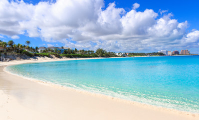 Fototapeta na wymiar turquoise water of caribbean sea in Nassau, Bahamas
