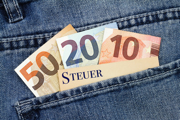 Steuerpflichtig