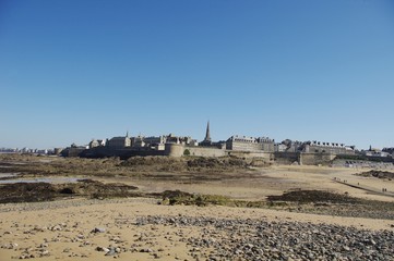 Plage et ville de St Malo