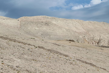 Montagna rocciosa in Croazia - paesaggio brullo 