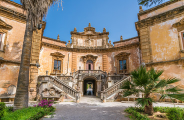 Die schöne Villa Palagonia in Bagheria, in der Nähe von Palermo. Sizilien, Italien.