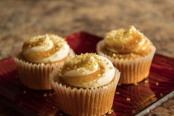 Mini Pumpkin Spice Cupcakes