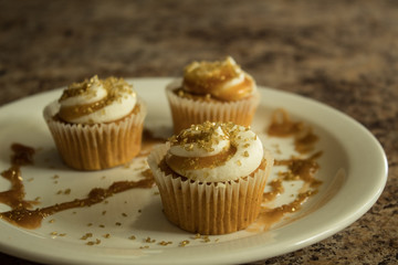 Mini Pumpkin Spice Cupcakes