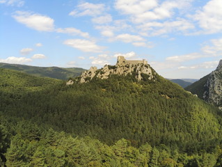 Fototapeta na wymiar Puilaurens cathar castle
