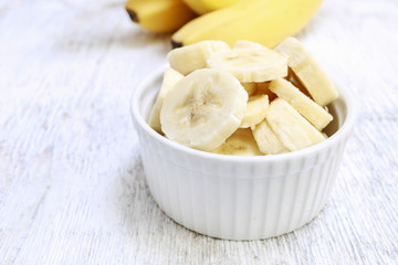 Bowl of sliced banana