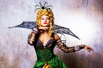  model wearing Halloween costume of a queen