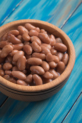 Cooked white beans