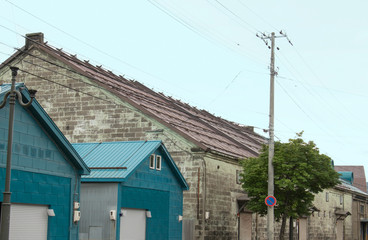北海道、小樽運河に立ち並ぶレンガ倉庫
