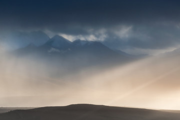 Fototapeta na wymiar Misty mountains, Denali national park, Alaska