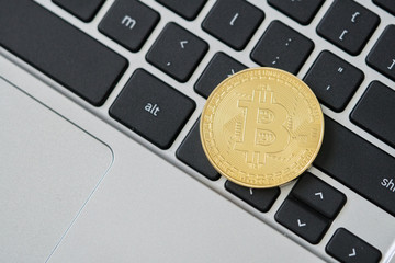 Gold bitcoin cryptocurrency